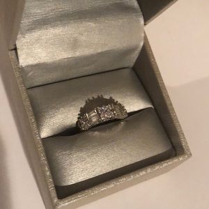 Zales white gold 1 Caret ring size 8